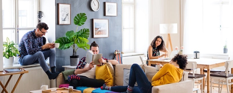 colocation d'etudiants dans le meme logement