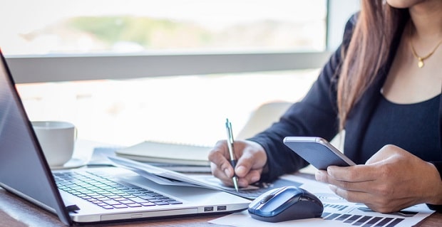 Démarches administratives d'un salarié en contrat à durée déterminée  